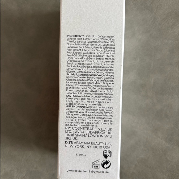 Glow Recipe Watermelon Glow Hydrating Mist - Picture 3 of 4